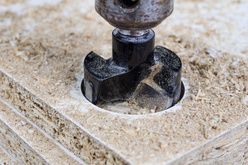 Veredelung und Weiterverarbeitung mit Hilfe verschiedener Maschinen